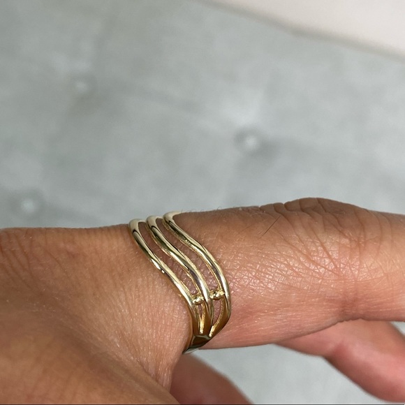 6mm 14k Solid Yellow Gold Band Ring - Picture 14 of 14